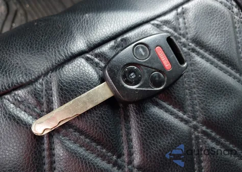 2005 Honda Accord 2.4 Ex из США, поврежденный, VIN 1HGCM56745A000167